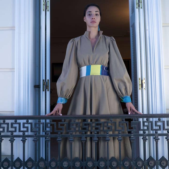 Vestido Delphi Midi Tencel Bege por atacado de MIA PAPA