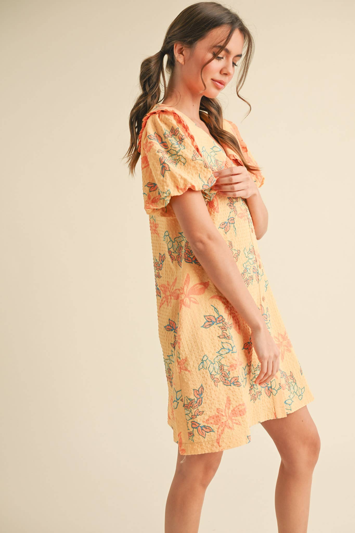 &MERCI - Wholesale Dress - Women's - DOLL COLLAR BUTTON DOWN FLORAL MINI DRESS MDR387917