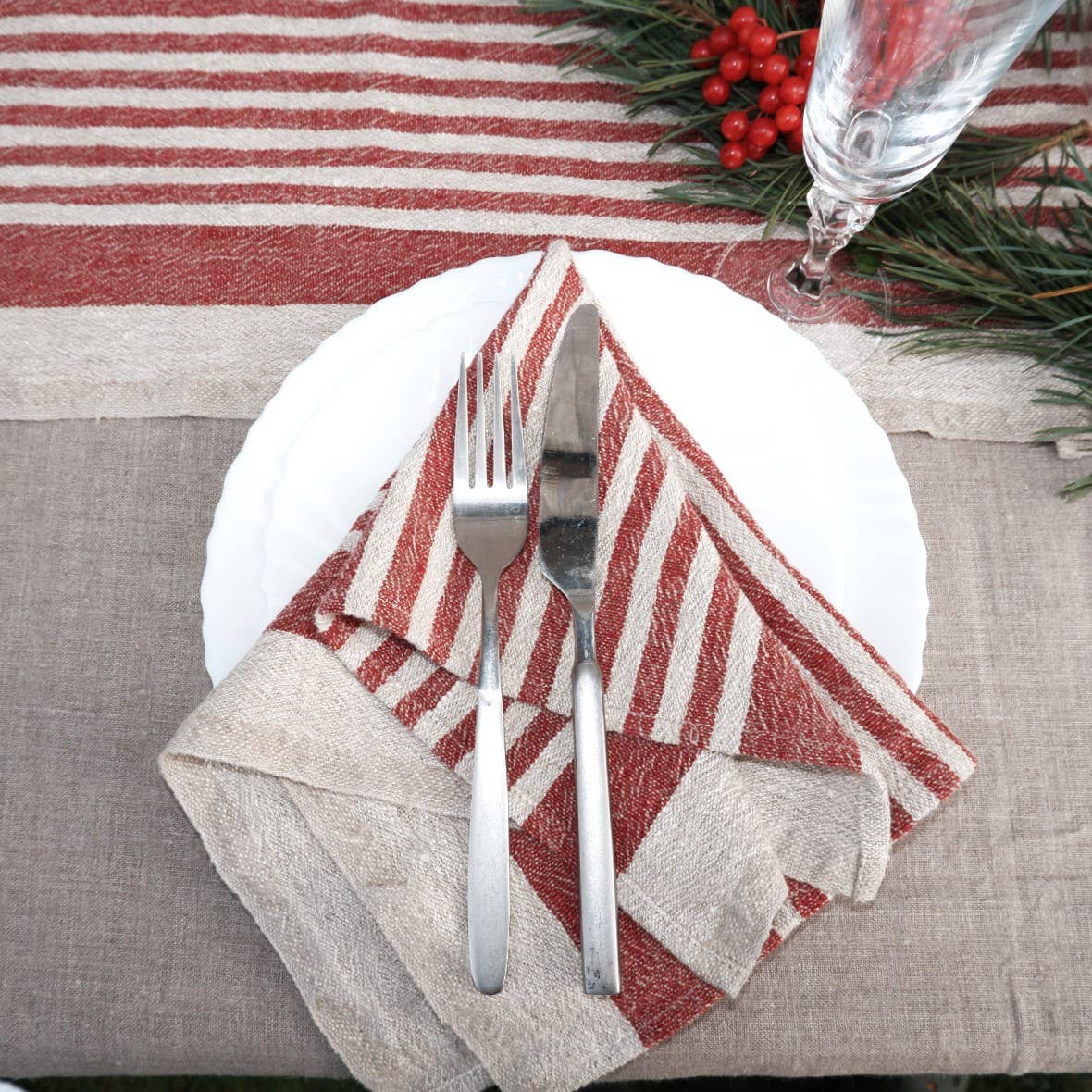 NorraVilla – Guardanapo e pano de jantar por atacado – Natur Vinho Tinto Guardanapos de Linho às Riscas Placemat Provance1