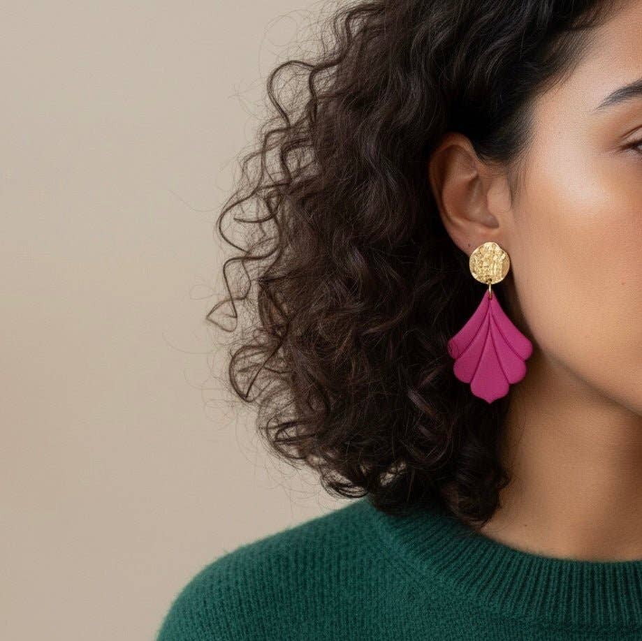 DUESTELLE ITALIA - Wholesale Dangle Earrings - Calanthe Statement - Handmade Fuchsia and Gold Earrings0