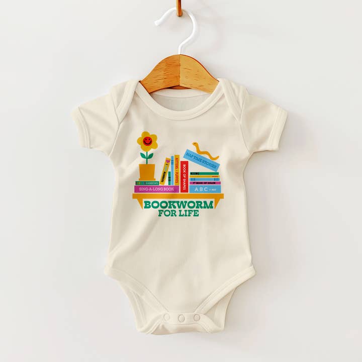 Bookworm for Life Bookstore rompertje voor baby's voor wholesale door Rock Scissor Paper