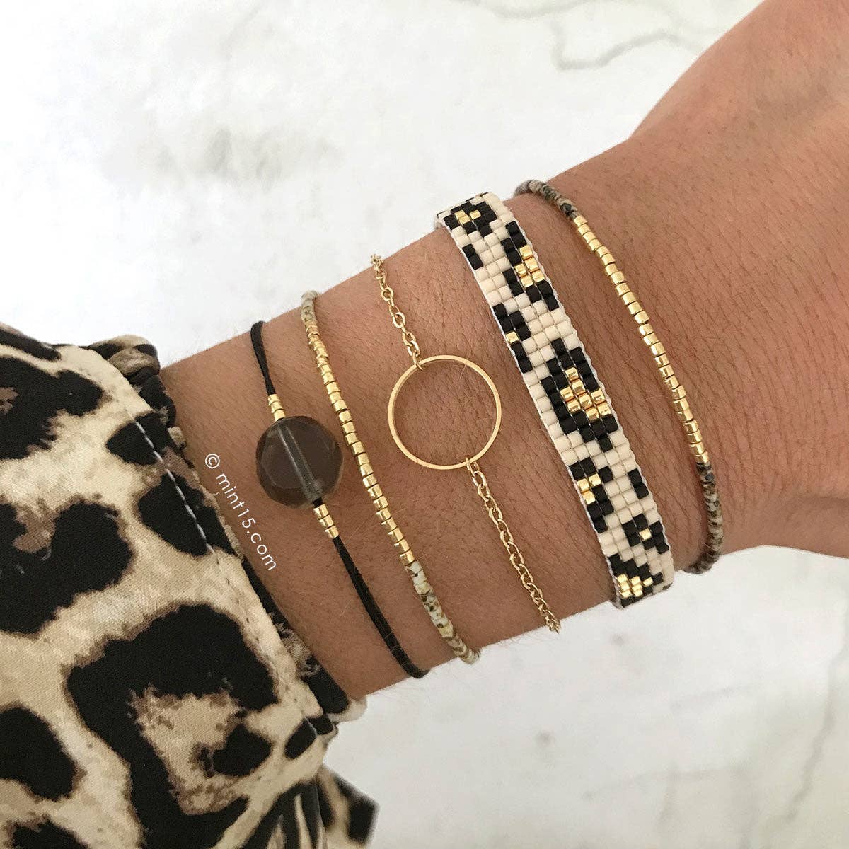 Mint15 – wholesale Pärlarmband – Enkelt Chic - Brun Sten1