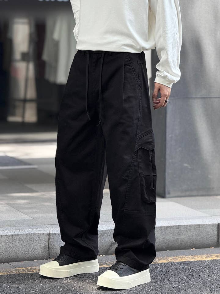 PLACED BY GIDEON - Wholesale Pants – Men's - Urban Style Cargo Pants with Side Pockets1