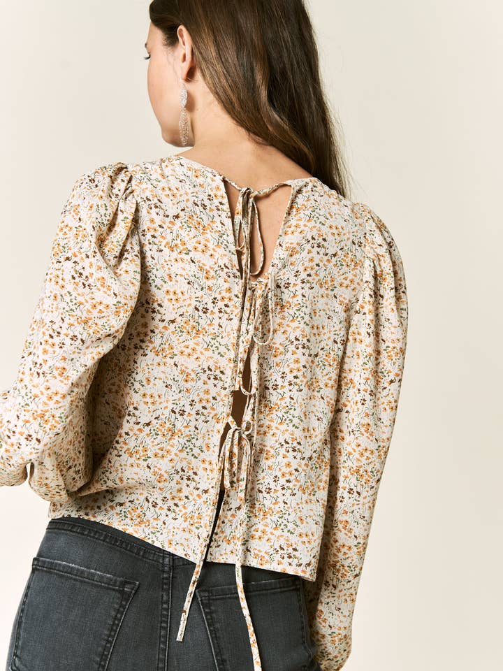 Petal Dew - Wholesale Blouse - Women's - FLORAL PRINT FRILLY TOP BLACK LACE UP - P0008316