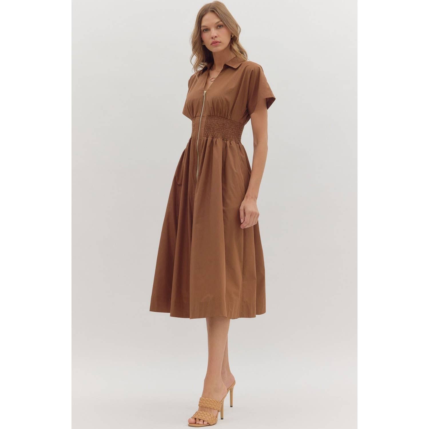 STYLE USA - Wholesale Dress - Women's - Solid short sleeve midi dress 1