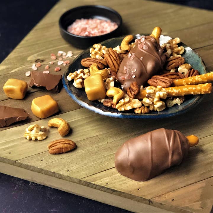 Chocolate Pizza Company Inc - Wholesale Chocolate - Caramel & Nut Drumstick1