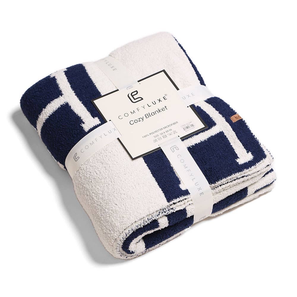 Sensibling Corp. - Wholesale Keychain - Women's - Initial Monogram Patterned Reversible Throw Blanket31