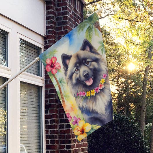 Drapeau Keeshond Luau House DAC6458 pour la vente par Caroline's Treasures