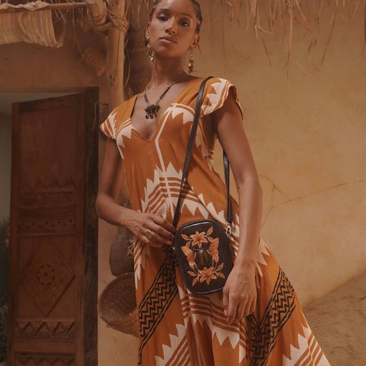 Luna Phone Bag Metallic Dark Choc/Gold for wholesale on Faire