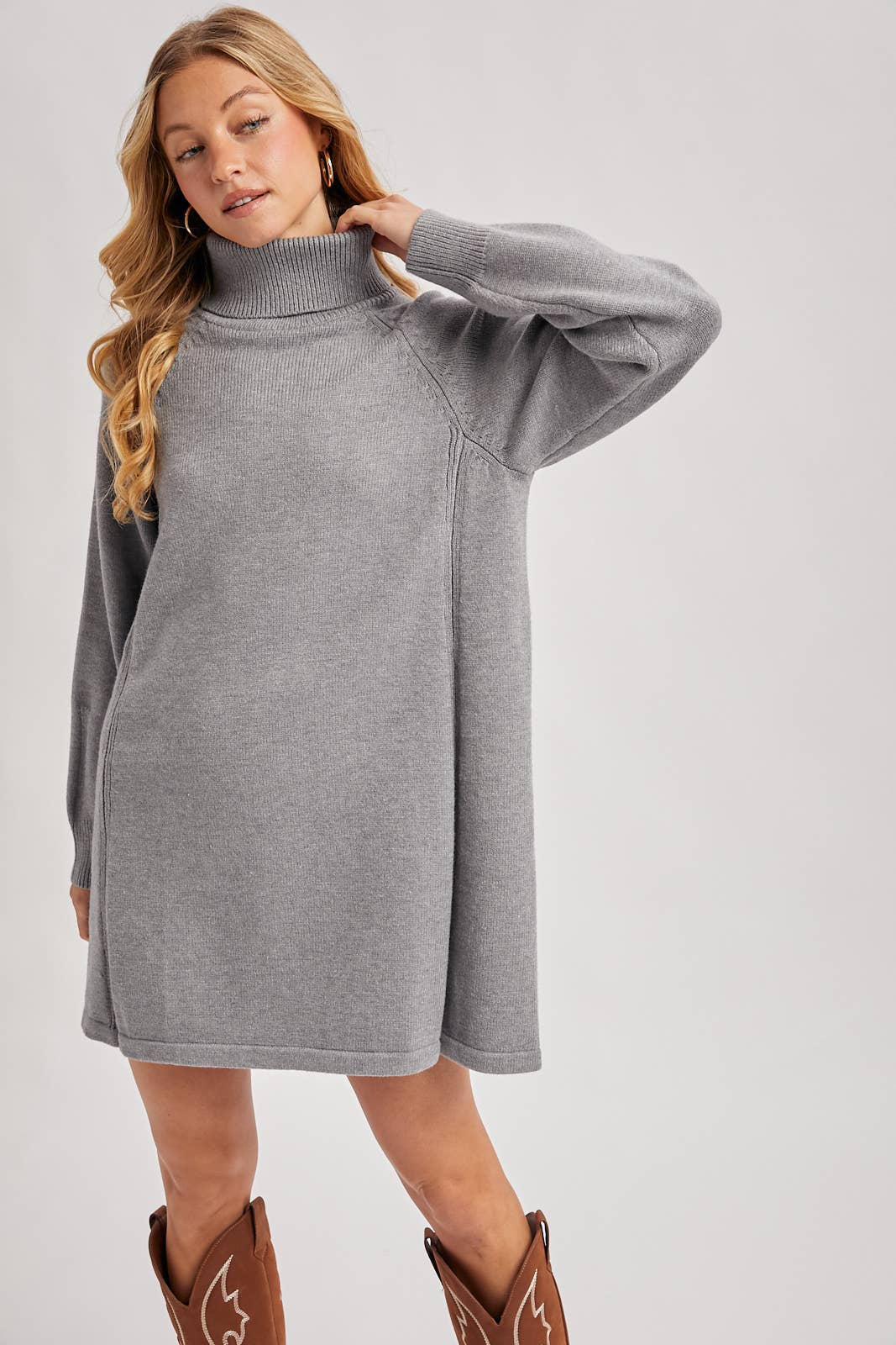 Bluivy – Großhandel Kleid – Damen – Pulloverkleid mit Rollkragen2