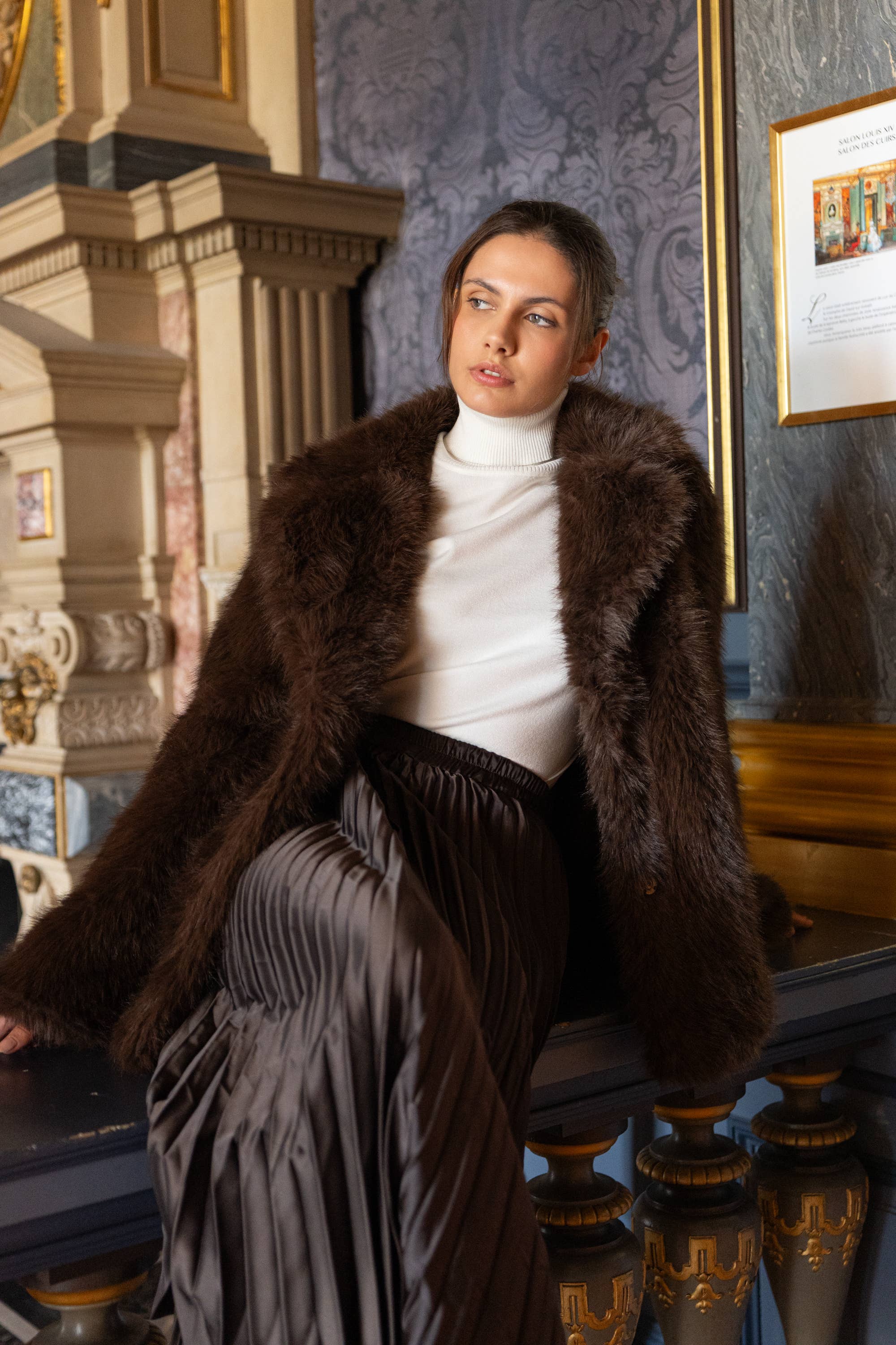 CHOKLATE PARIS - Wholesale Fur/Faux Fur Coat - Women's - Faux fur coat jacket - Y1302