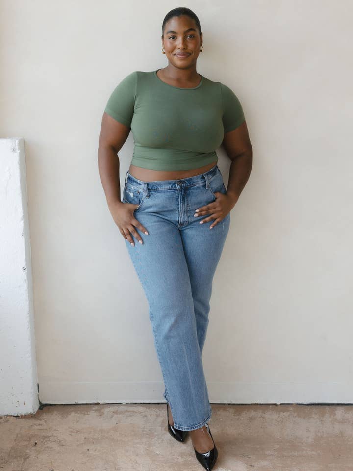 ELIETIAN – wholesale Knit top – Women's – Short Sleeve Waist Length Top21