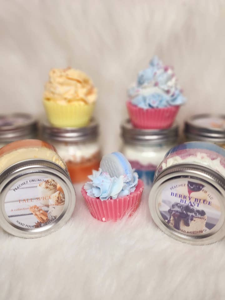 Gâteaux pour bébés pour la vente par Peachez Unlimited LLC