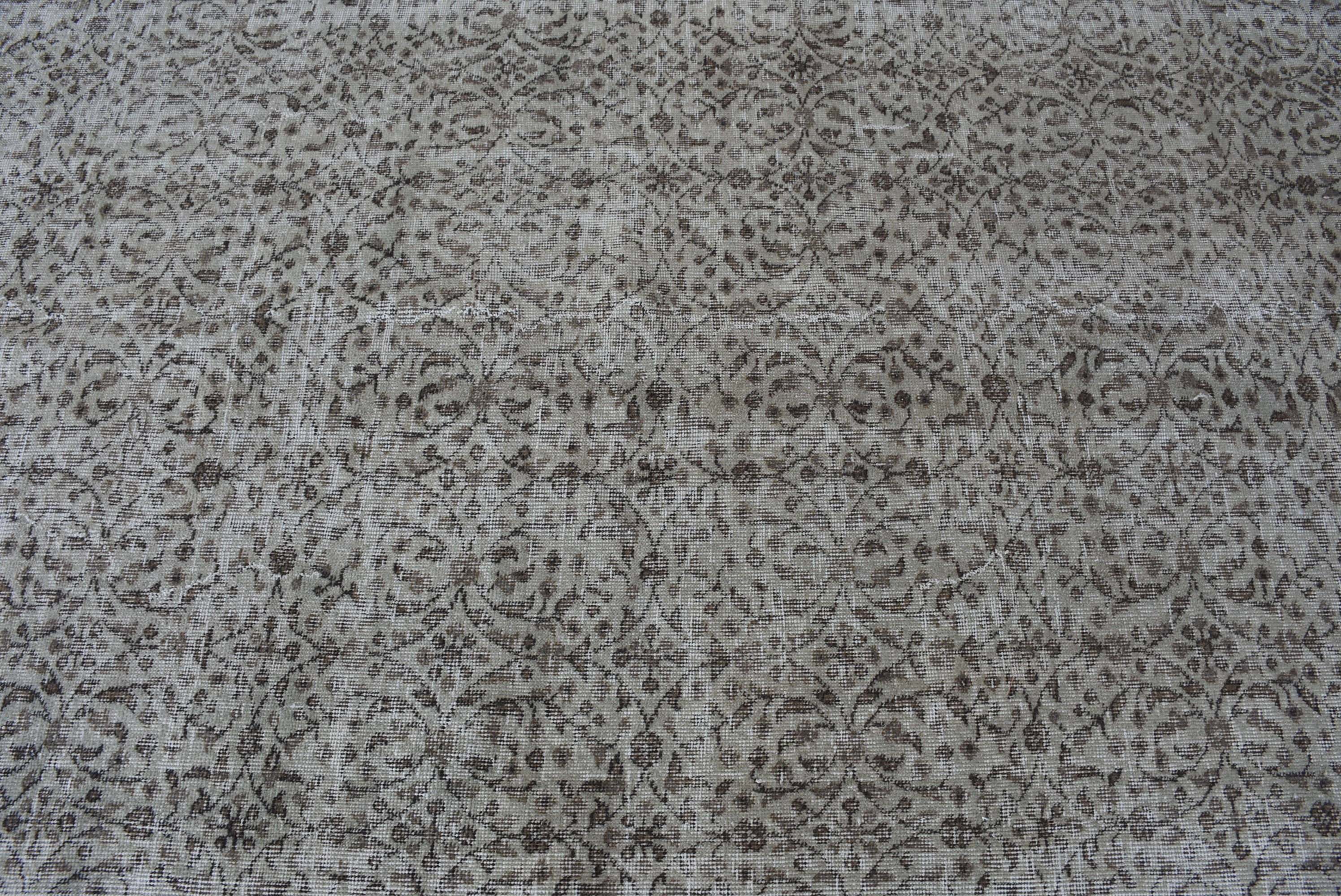 Anatolia Loom - Wholesale Runner Rug - Vintage Wool Rug with Geometric Floral Design4