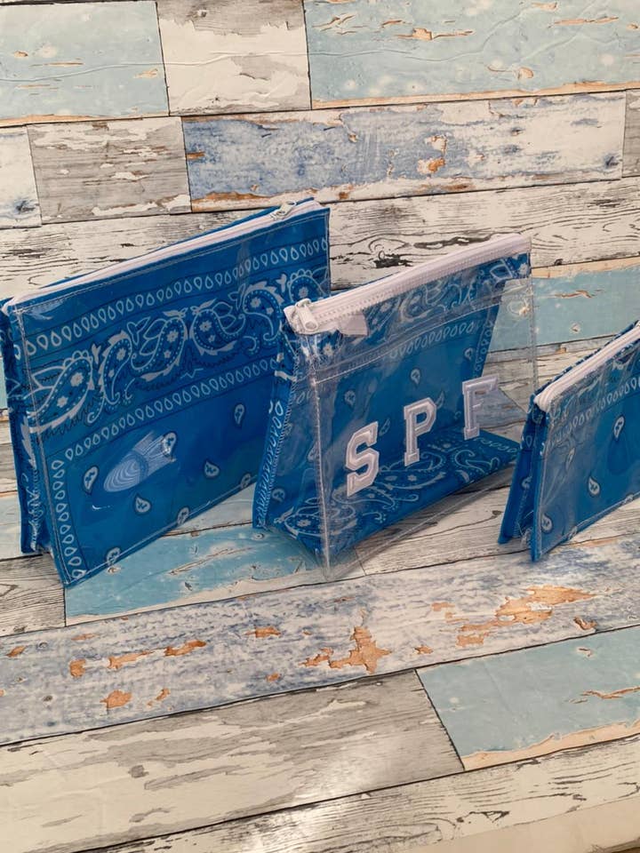 Bandana set för wholesale av Bits and pieces to go