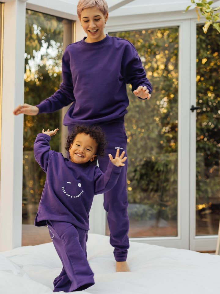 Rock On & Namasté Sweatshirt Børn - Lilla for engroshandel hos Rock on and Namaste