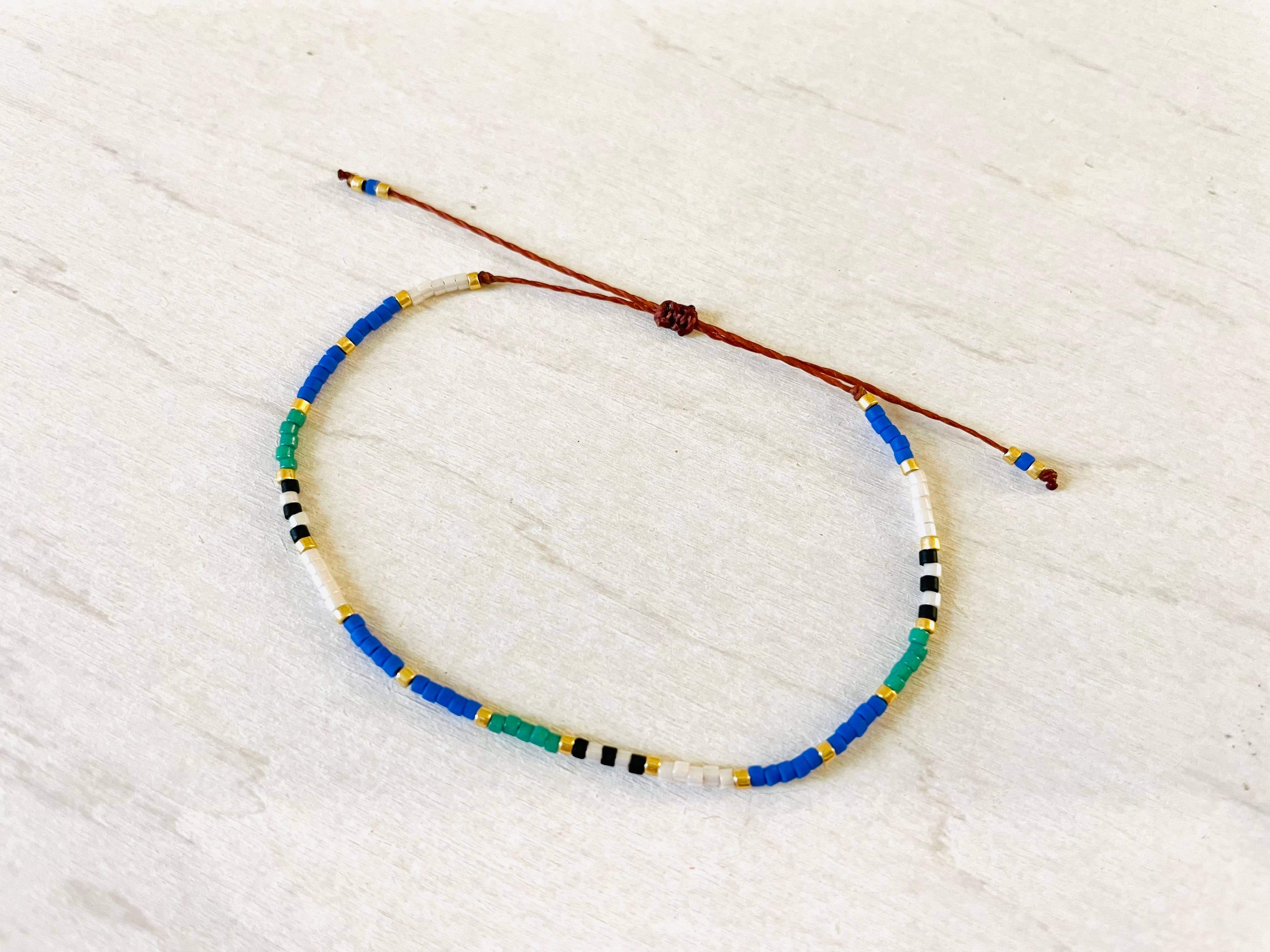 Atelline – Großhandel Perlenarmband – Verstellbares Miyuki Perlenarmband aus Nylon, Samenperlen 11/02