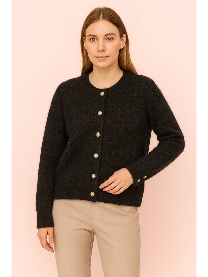 Afinity - Wholesale Cardigan - Women's - Women's Oversized Cardigan AP118 – Elegant Gold Buttons3