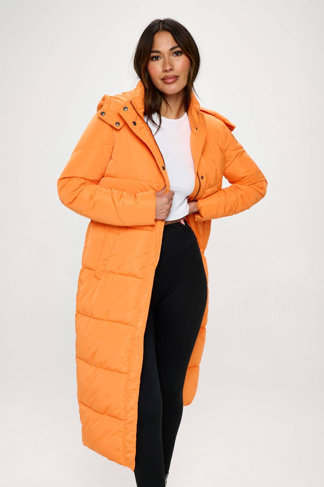Alaranjado QB702L1: Casaco Acolchoado Maxi Vegan Tangerine Dream para venda a revendedores na Faire1