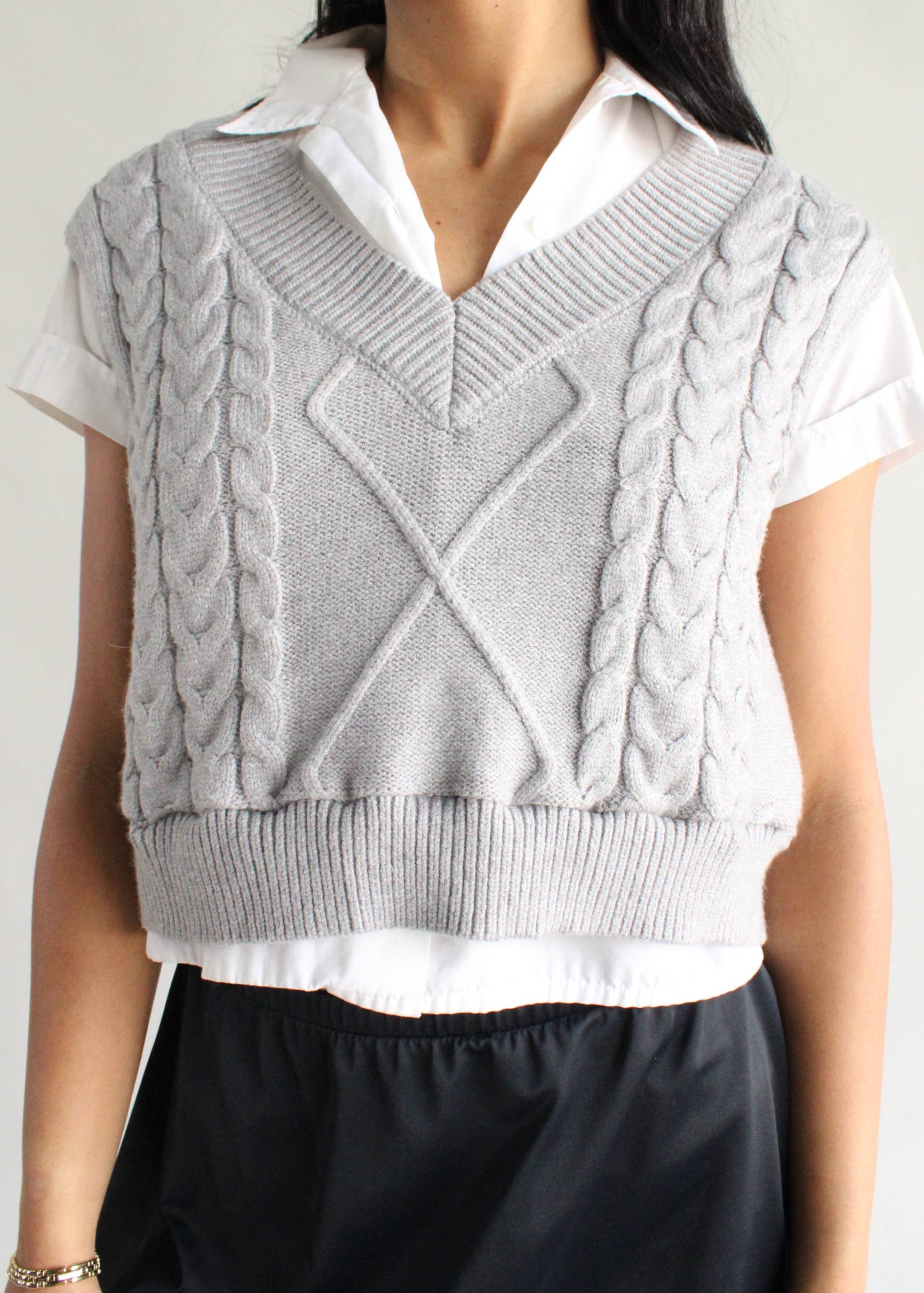 American Recycled Clothing - Wholesale Truivest - Dames - Bundeltje met cropped sweatervest7