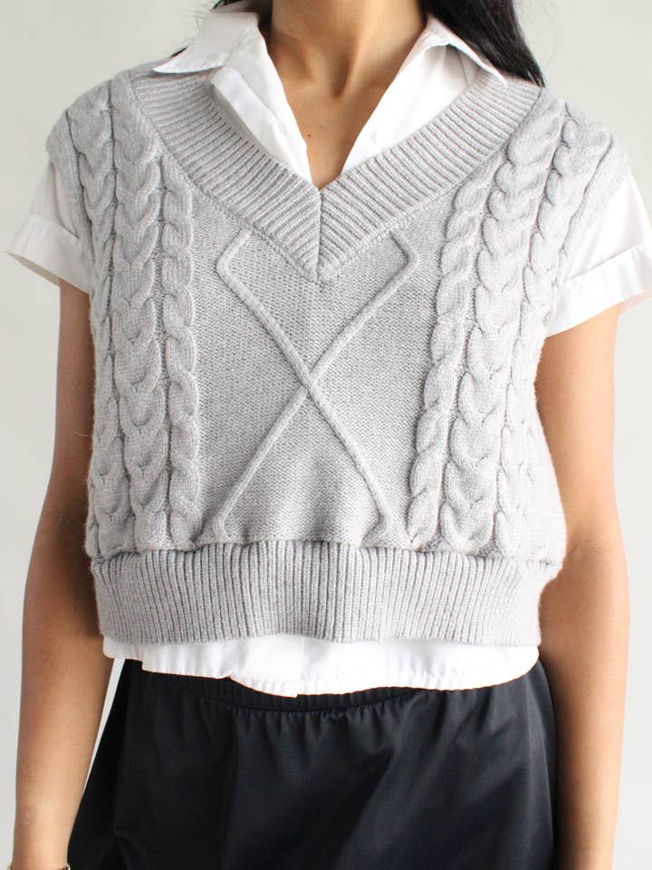 American Recycled Clothing - Wholesale Truivest - Dames - Bundeltje met cropped sweatervest7