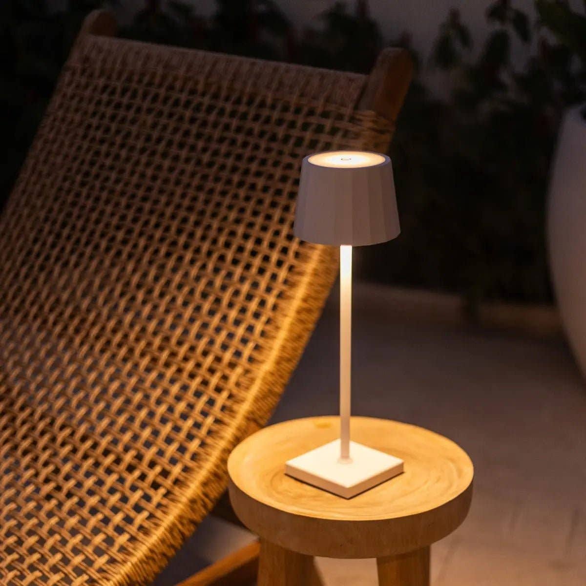 Tavellio – Candeeiro de secretária/decorativo por atacado – Candeeiro de Mesa Recarregável William Branco | Sem Fios, Regulável & 120 Horas de Autonomia4