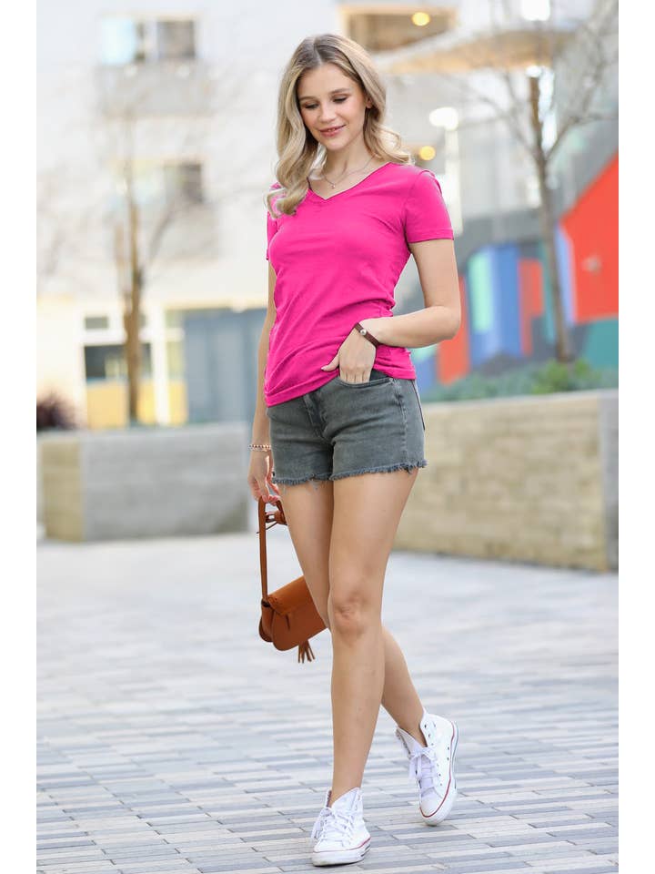 42POPS - Wholesale T-Shirt - Women's - ,,....Basic Cotton V Neck Short Sleeve Fitted Tee11