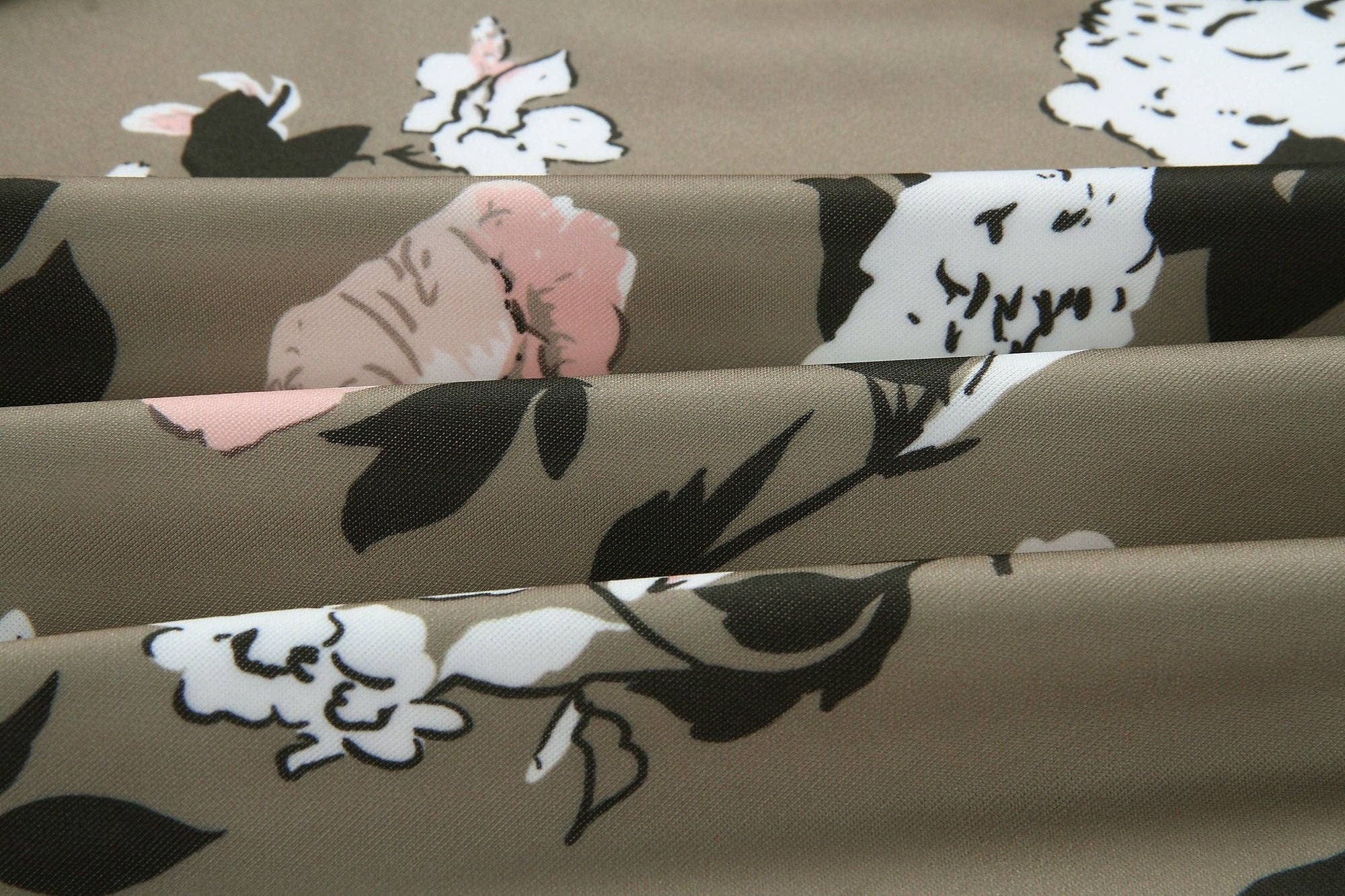 Supreme Fashion - Vente Bombers – femme - Veste bomber à col montant zippée avec motif floral4