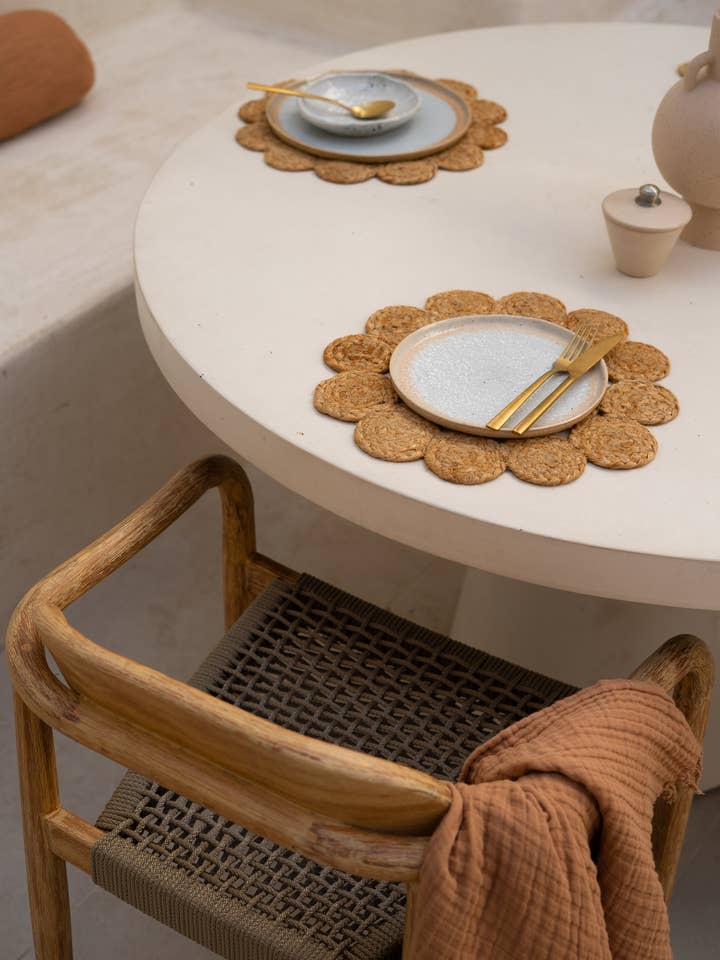 Bordsunderlägg FLORAL - Jute - Rund - Ø 38 cm, naturlig för wholesale av Tiseco