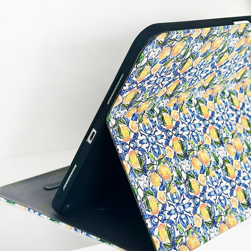 Coconut Lane – wholesale Laptop/tablet case – Women's – Amalfi Lemon iPad Case3