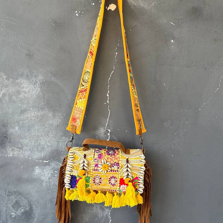 GYPSY STUDIO - Wholesale Shoulder bag – women's - Desert Dazzle: Sequin-Studded Banjara Bag Party Wear Bag 2