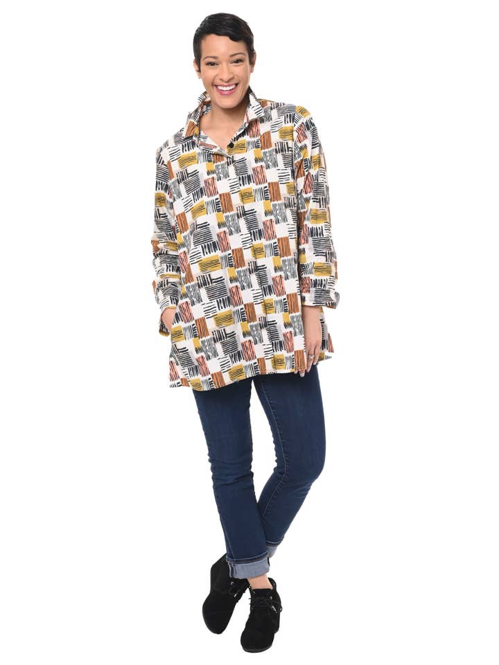 Tulip Clothing – Engroshandel Skjorte med buttondown – til kvinder – CV133 Logan i Rytme*1