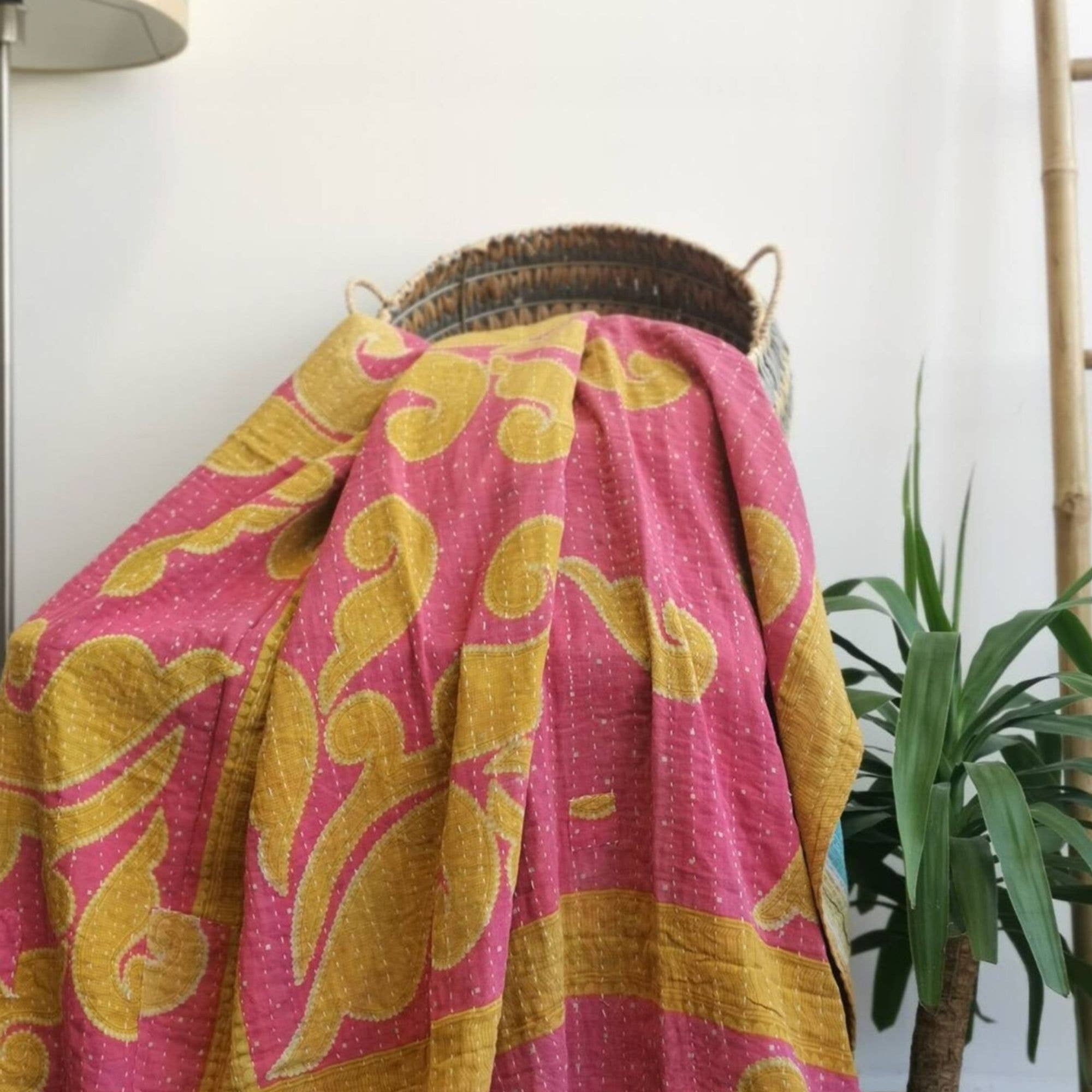 The Eastern Loom - Wholesale Throw Blanket - ASSORTED SET - Vintage Recycle Kantha Sofa/Bed Throw1