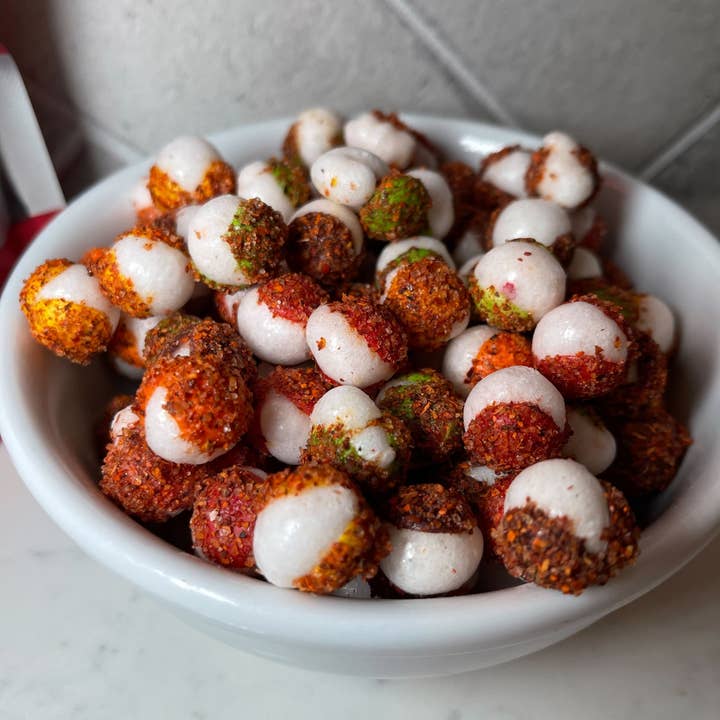 Dayba Creations - Wholesale Hard Candy - Chamoy & Tajin Shell Shocks - Freeze drie candies