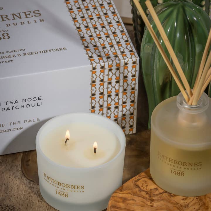 Rathbornes 1488 - Wholesale Gift Bag Set/Pack - Dublin Tea Rose Diffuser And Candle Gift Set3