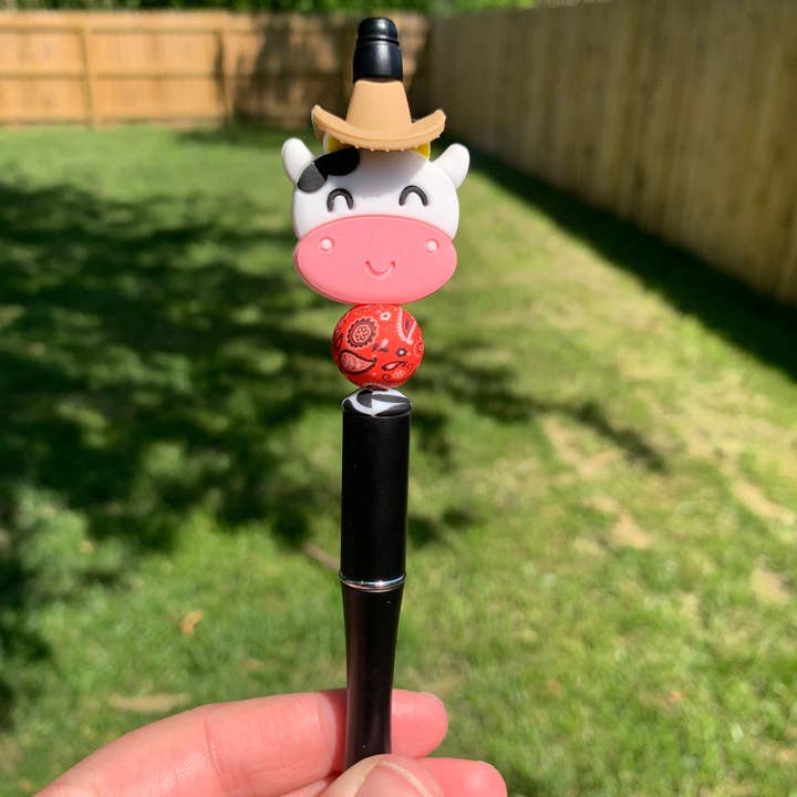 Cowboy ko penna för wholesale av Wildthings & Wildflowers