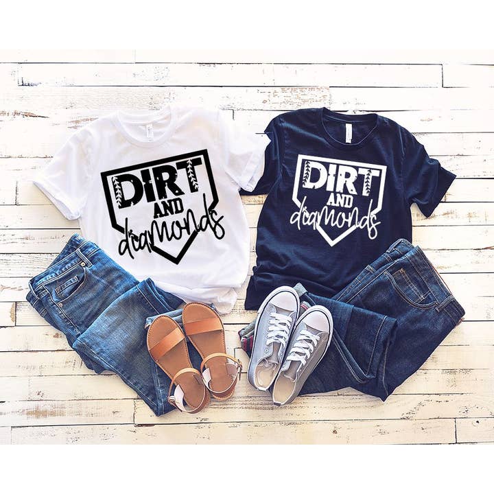 La saleté et les diamants pour la vente par Great Tees