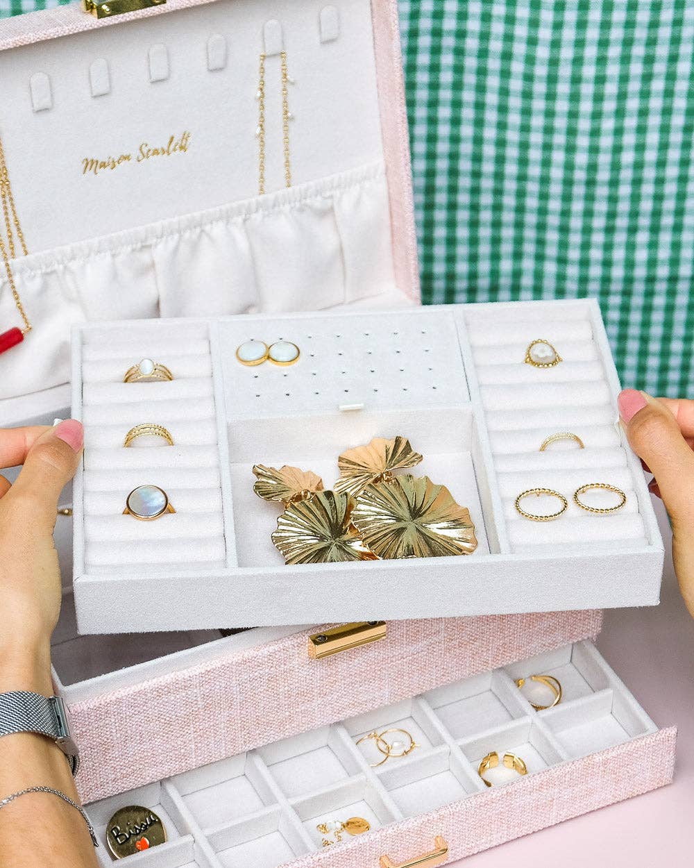 Maison Scarlett – wholesale Jewellery box/organiser – Denise linen jewelry box5