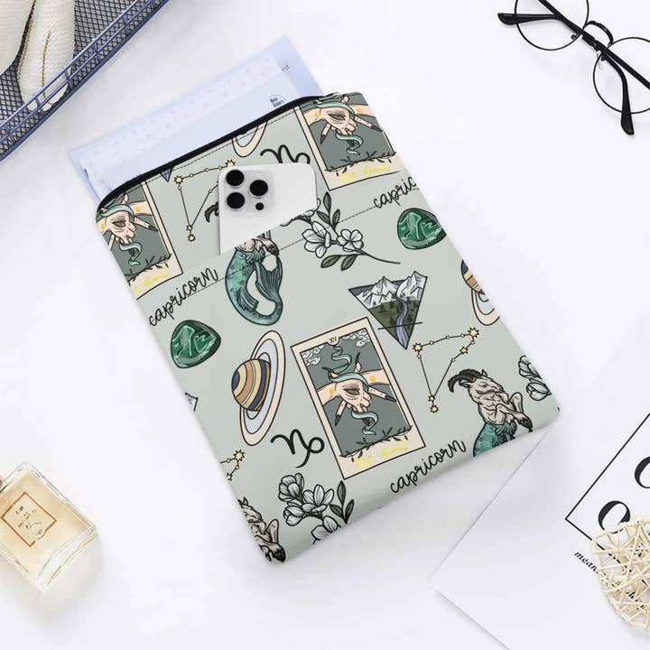 OhhhSoPeachy - Wholesale Book Cover - Capricorn Seamless Pattern Printed Fabric Custom Book Sleeve Book Cover Protector with Zipper and Front Pocket