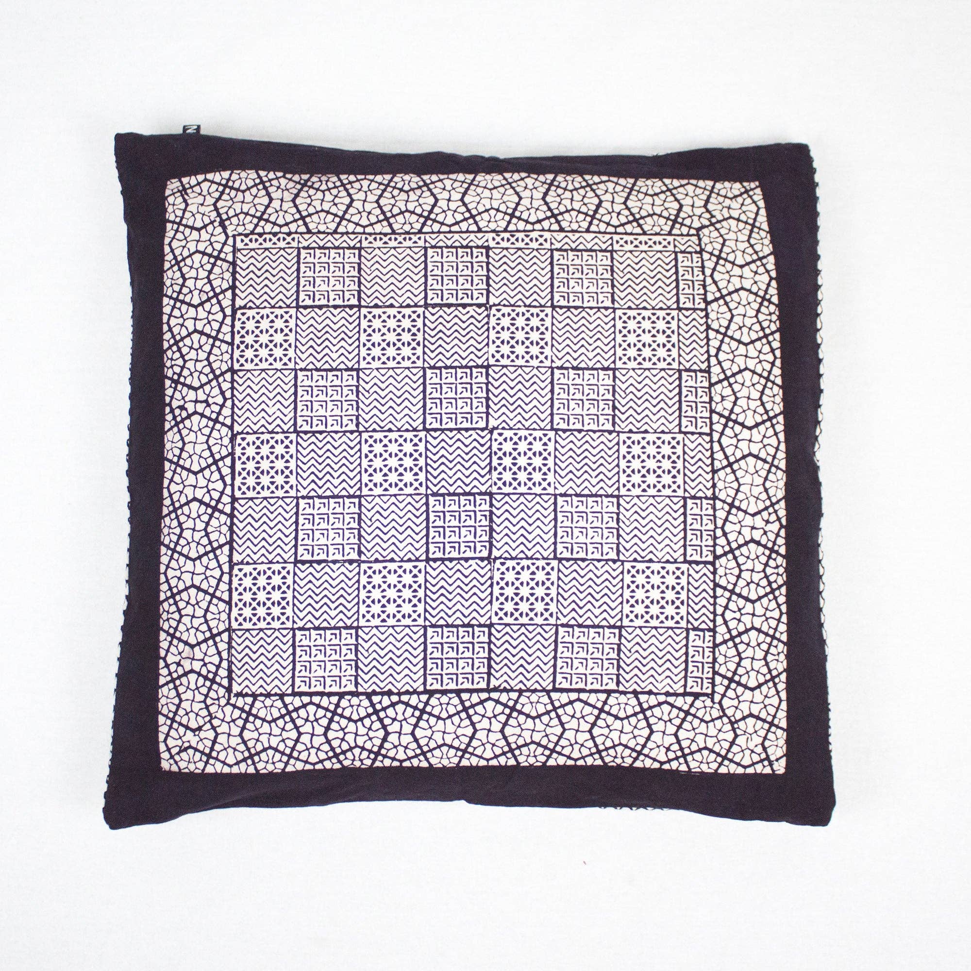 SVEZElife - Wholesale Throw Pillow Cover - Checks Mix & Seashell Bagh Hand Block Print Cotton Cushion Cover - White Black