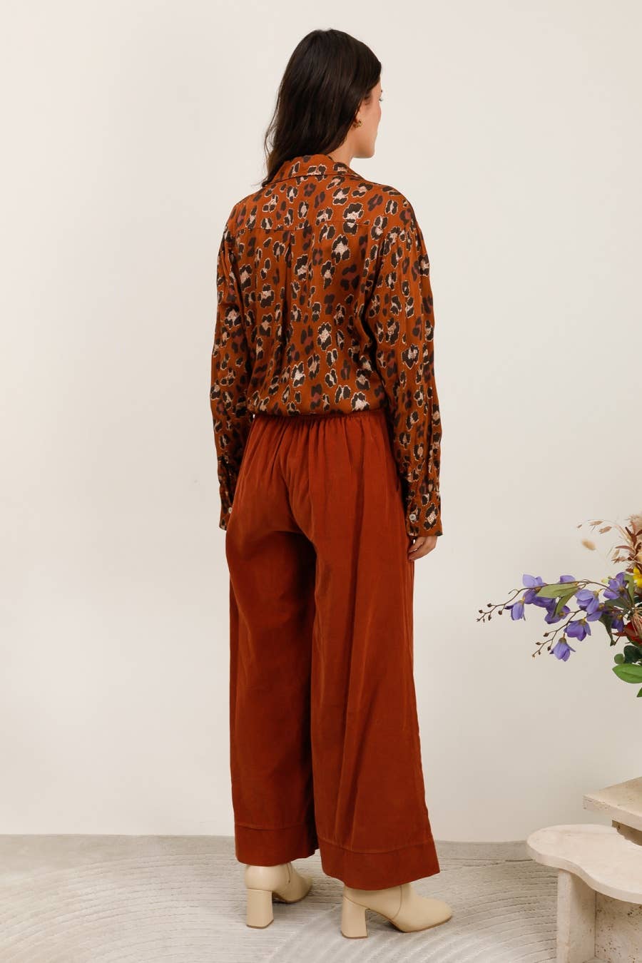 la maison des fibres naturelles - Venta al por mayor Pantalones - Mujer - Pantalón de pinzas de terciopelo 6595 100% algodón11