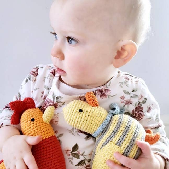 Pebblechild – wholesale Handheld rattle – Baby – Crochet Baby Toy Rooster rattle-red5