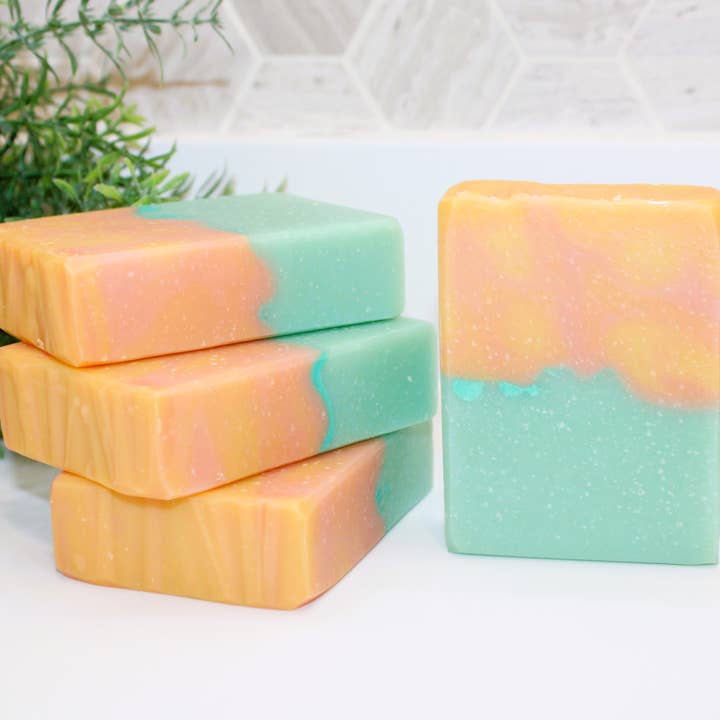 Grapefruit Mint Soap Bar, Spring Unisex Citrus Skin Care for wholesale by Baba Yaga Designs LLC