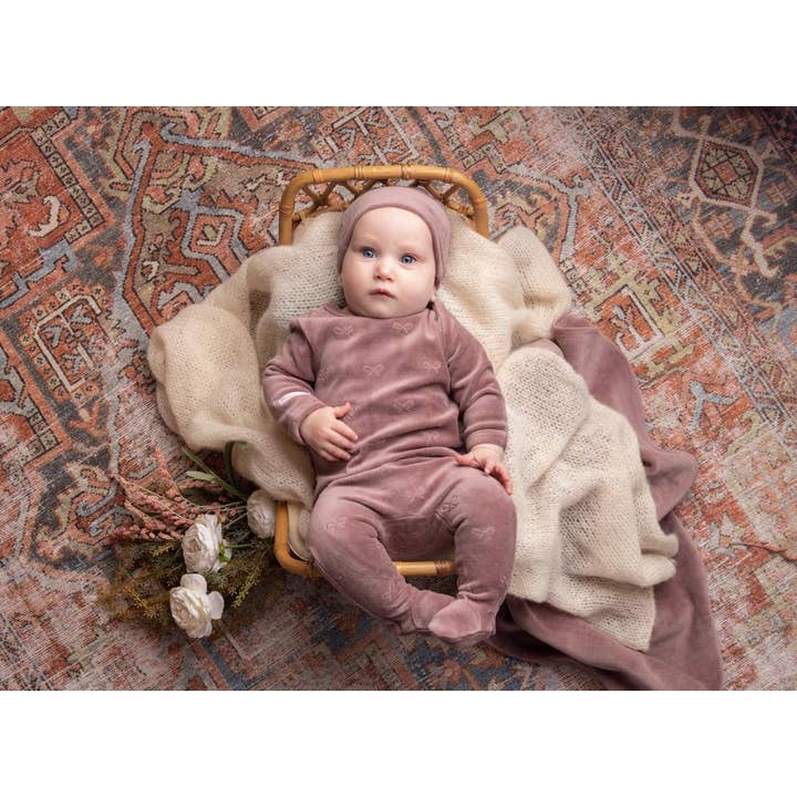 Embroidered Bow Footie and Hat for wholesale by Tricot Bebe