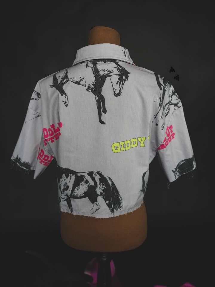 2 Fly Co - Wholesale Button Down Shirt - Women's - GIDDY UP CROP5