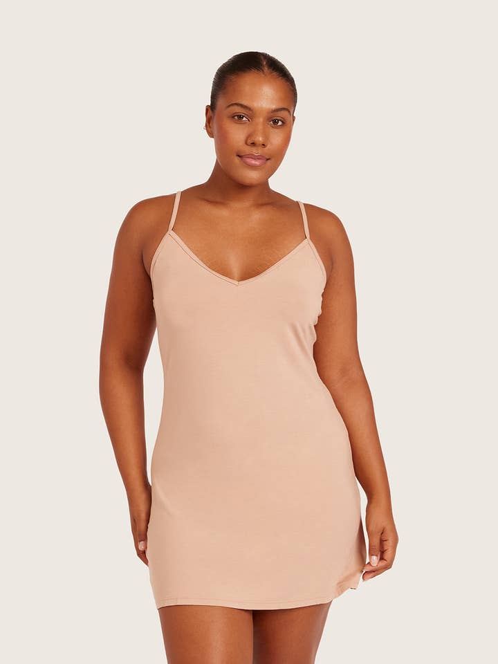 Camisón de Capa Base con Cuello en V-Almendra para venta al por mayor de BOODY UK LTD