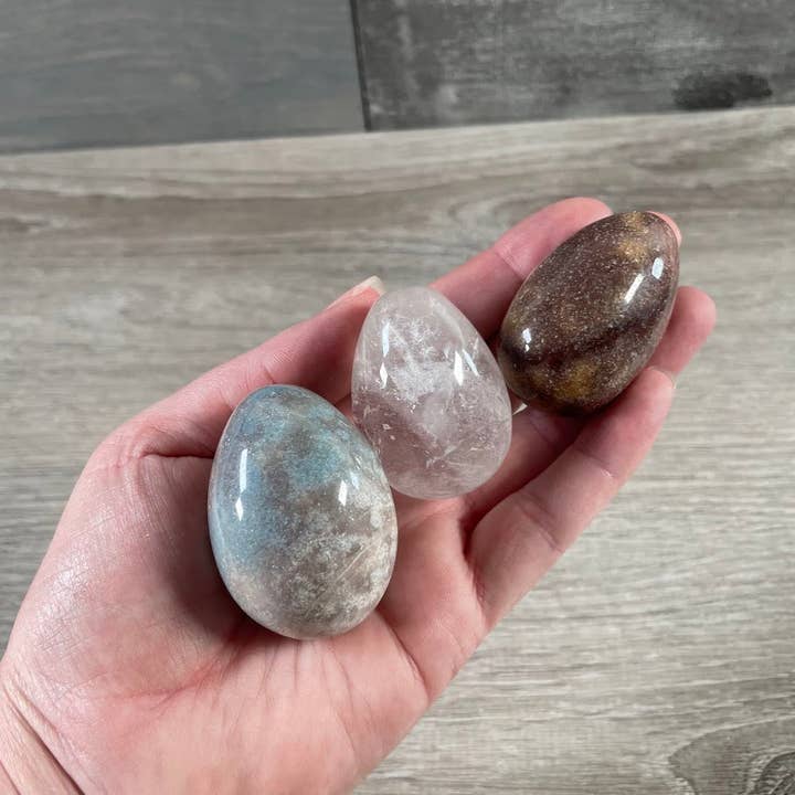Crystal Eggs Assorted  – Brazilian  Wholesale Gemstone Eggs for wholesale by Keystone Crystals