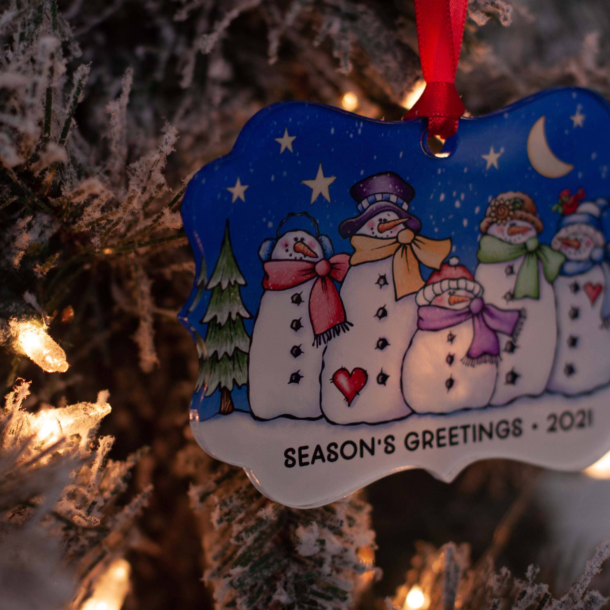 Heart & Willow Prints - Vente Objets de décoration - Décoration de Noël en acrylique bonhomme de neige Season's Greetings1