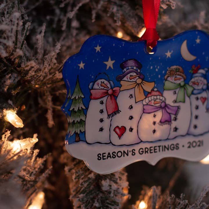 Heart & Willow Prints - Vente Objets de décoration - Décoration de Noël en acrylique bonhomme de neige Season's Greetings1