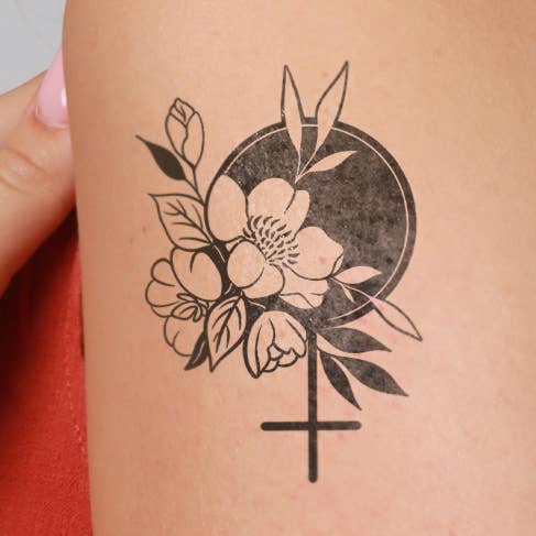 Ultra realistic temporary tattoo, new technology, duration of 1-2 weeks for wholesale by The Flash Tattoo